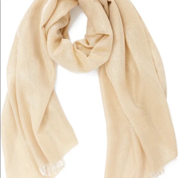 NWOT Nordstrom Wrap - Picture 2 of 2